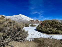 Pico Del Teide w śniegu
