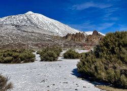 Pico Del Teide w śniegu