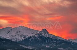Fotonova - arch